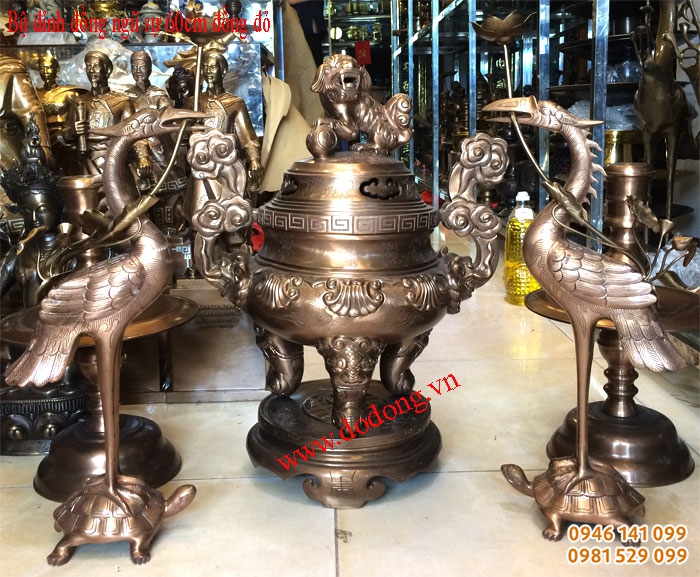 Bộ đỉnh thờ bằng đồng đỏ 60cm đúc khối