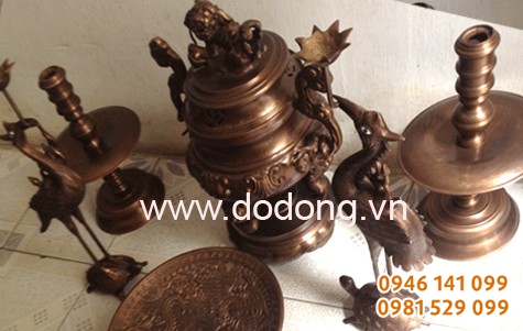 Cách bày bộ đỉnh đồng trên bàn thờ gia tiên, đồng hun màu nâu