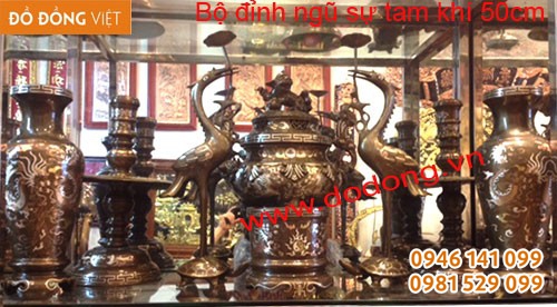 Bộ đồ thờ đồng tam khí
