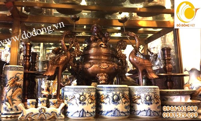 đồ thờ gốm, đỉnh thờ đồng