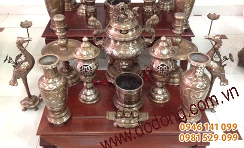 đồ thờ ngũ sắc