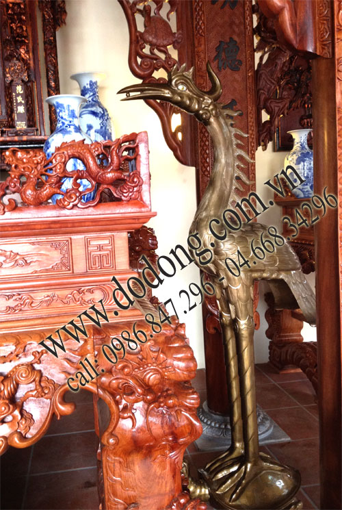 Hạc đứng lưng rùa đồng nguyên khối 1,73m