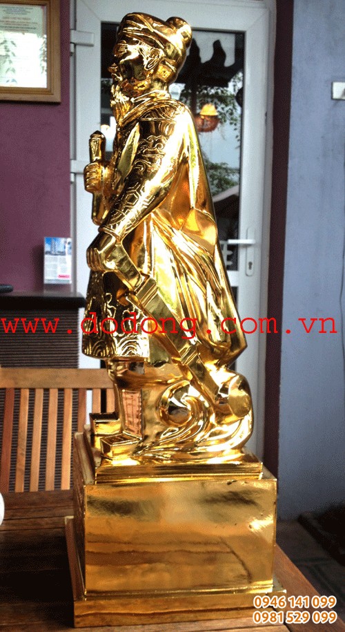 Dáng tượng thể hiện văn võ song toàn của vị tướng 3 lần đánh thắng quân nguyên mông