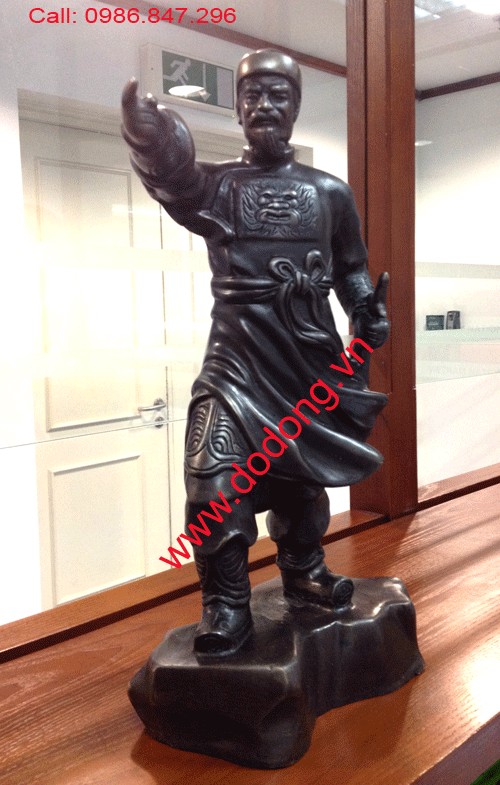 Tượng đồng Trần hưng đạo chỉ tay đồng hun giả cổ 40cm
