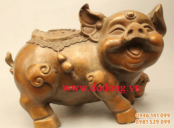 đúc tượng heo đồng