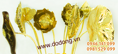 hoa sen thờ bằng đồng mạ vàng