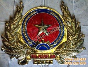 Huy hiệu gò đồng thi hành án