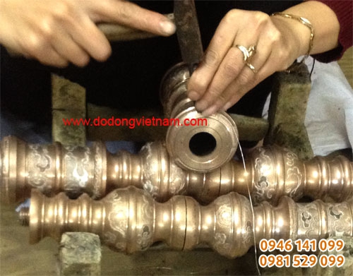 quy trình khảm ngũ sắc chân nến đồng