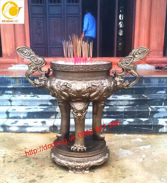 Thi công câu đối đồng, lư hương, bài vị đền tưởng niệm anh hùng liệt sỹ trường sơn
