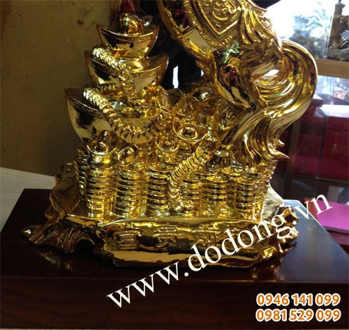 Đế ngựa đồng đứng vàng 40cm