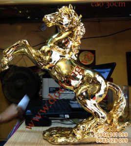 Ngựa đồng phong thủy mạ vàng 30cm quà tặng phong thủy