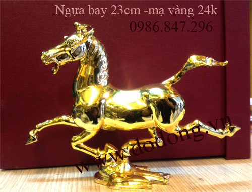 Ngựa đồng phong thủy đang chạy mạ vàng