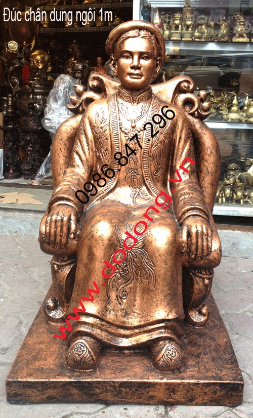 Tượng chân dung ngồi ghế cao 1m, đúc bằng đồng nguyên khối trọng lượng 200kg
