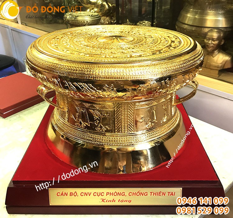 sản phẩm trống đồng gửi thông điệp lớn đến bạn bè quốc tế