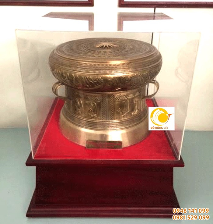 sản phẩm trống đồng đúc lưu niệm dk 46cm làm quà tặng