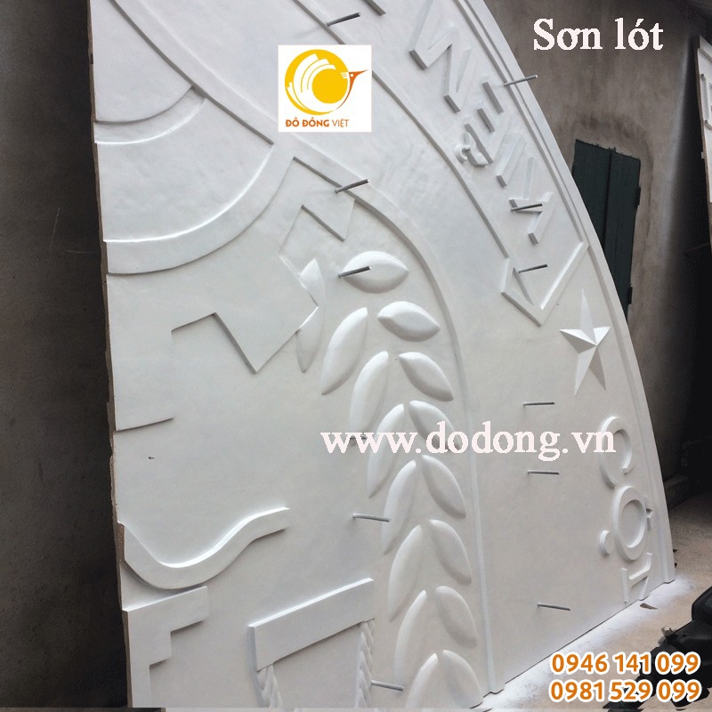 Qúa trình sơn logo kiểm toán 6m
