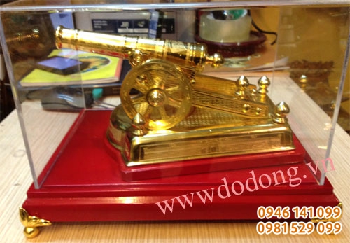 Súng thần công mạ vàng 24k quà tặng cấp tướng
