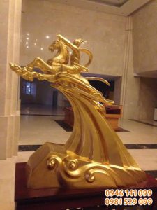 Tượng thánh gióng đúc đồng mẫu chuẩn Hà Nội Đúc đồng