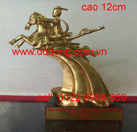 Tượng thánh gióng đúc đồng mẫu chuẩn Hải Phòng Đúc đồng