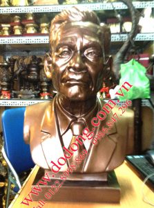 Tượng chân dung bán thân bằng đồng