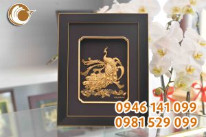 Tranh Chim Công Dát Vàng- quà tặng cao cấp đẹp tinh xảo