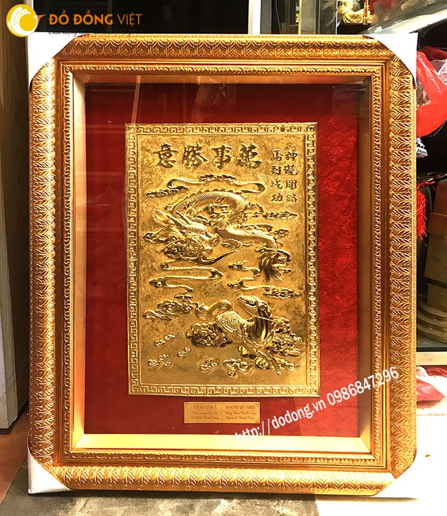 Chế tác tranh đồng phong thủy mạ vàng thần long khai lộ