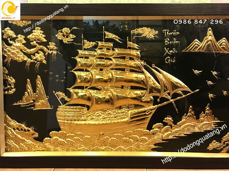 Tranh thuyền buồm - quà khai trương ý nghĩa của Đồ đồng mạ vàng