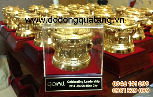 Trống đồng đúc đk 8cm tại Hà nội Trống lưu niệm
