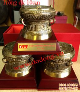 Bán buôn trống đồng 10cm Qùa trống phi 10