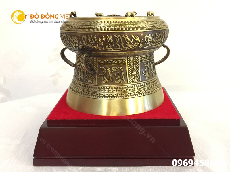 Trống đồng quà tặng lưu niệm đúc thu nhỏ kích thước 25 cm