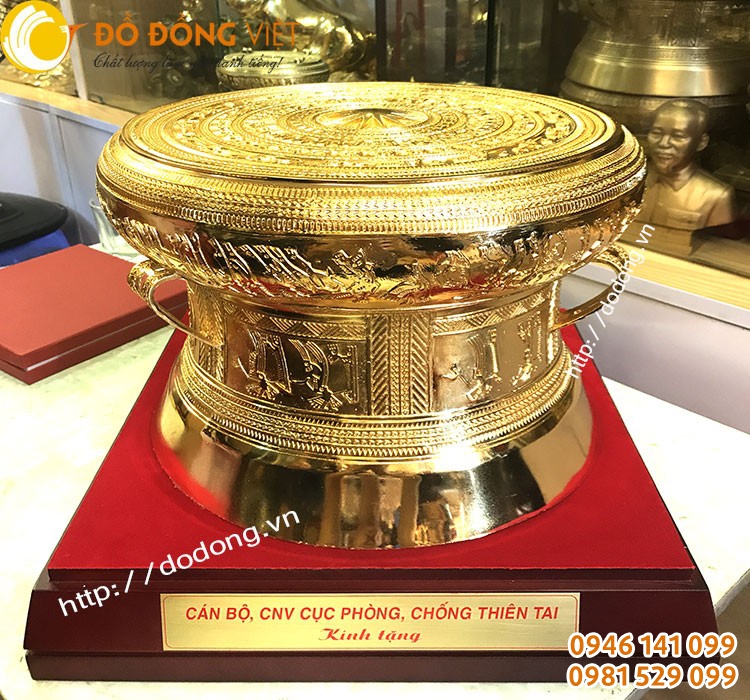Các đường kính trống mạ vàng làm quà tặng của Đồ đồng việt