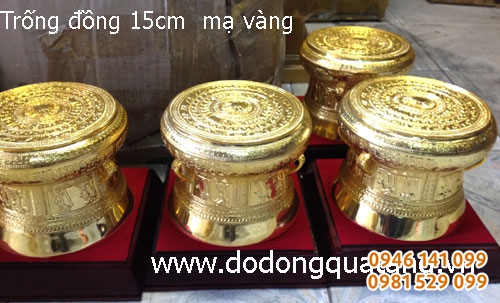 Quà tặng đối ngoại mang đi nước ngoài