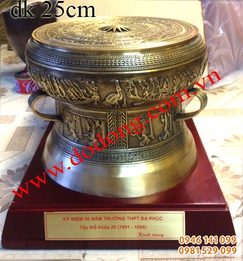 Trống đồng đông sơn đk 25cm