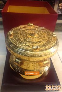 Trống đồng đúc phi 20cm mạ vàng 9999