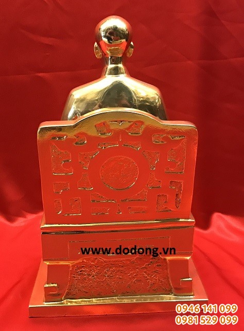 tuong-bac-ma-vang