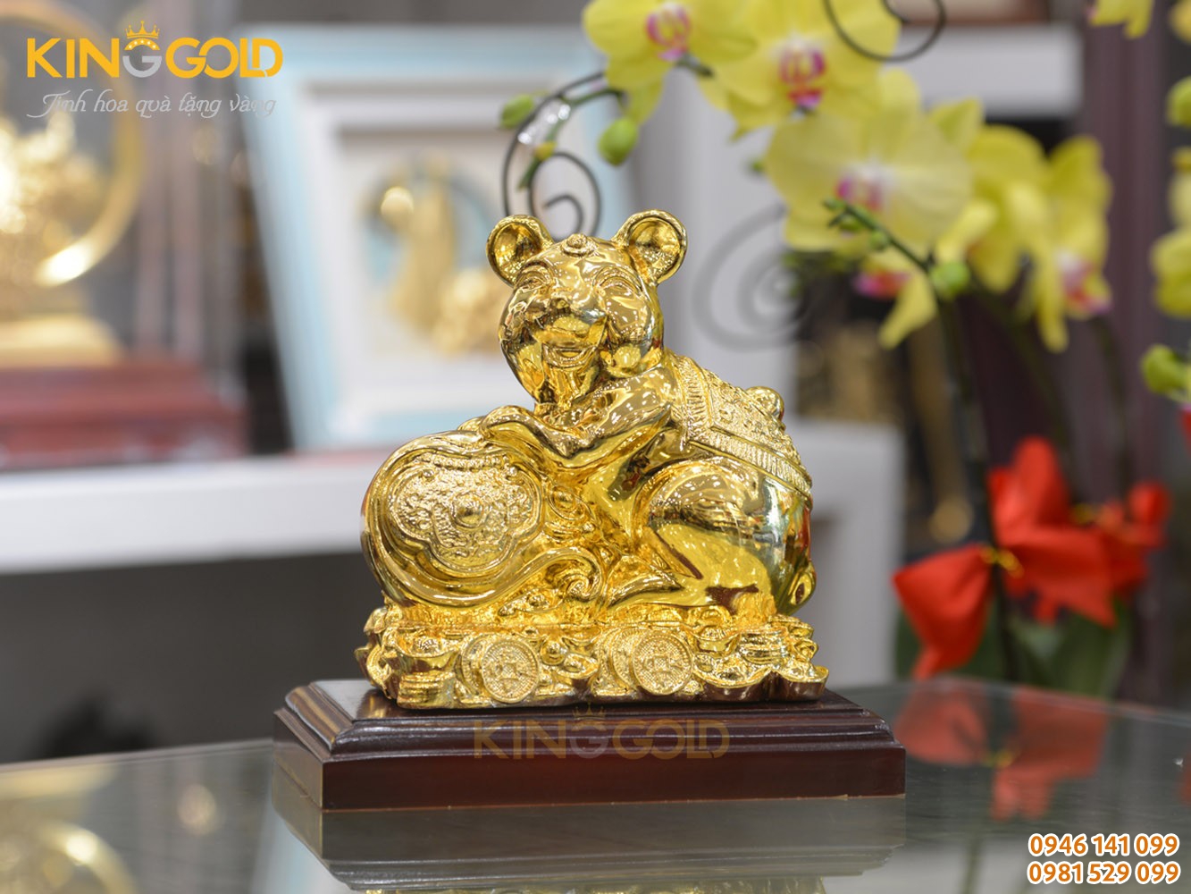 Quà tặng phong thủy- tượng chuột mạ vàng bên gậy như ý