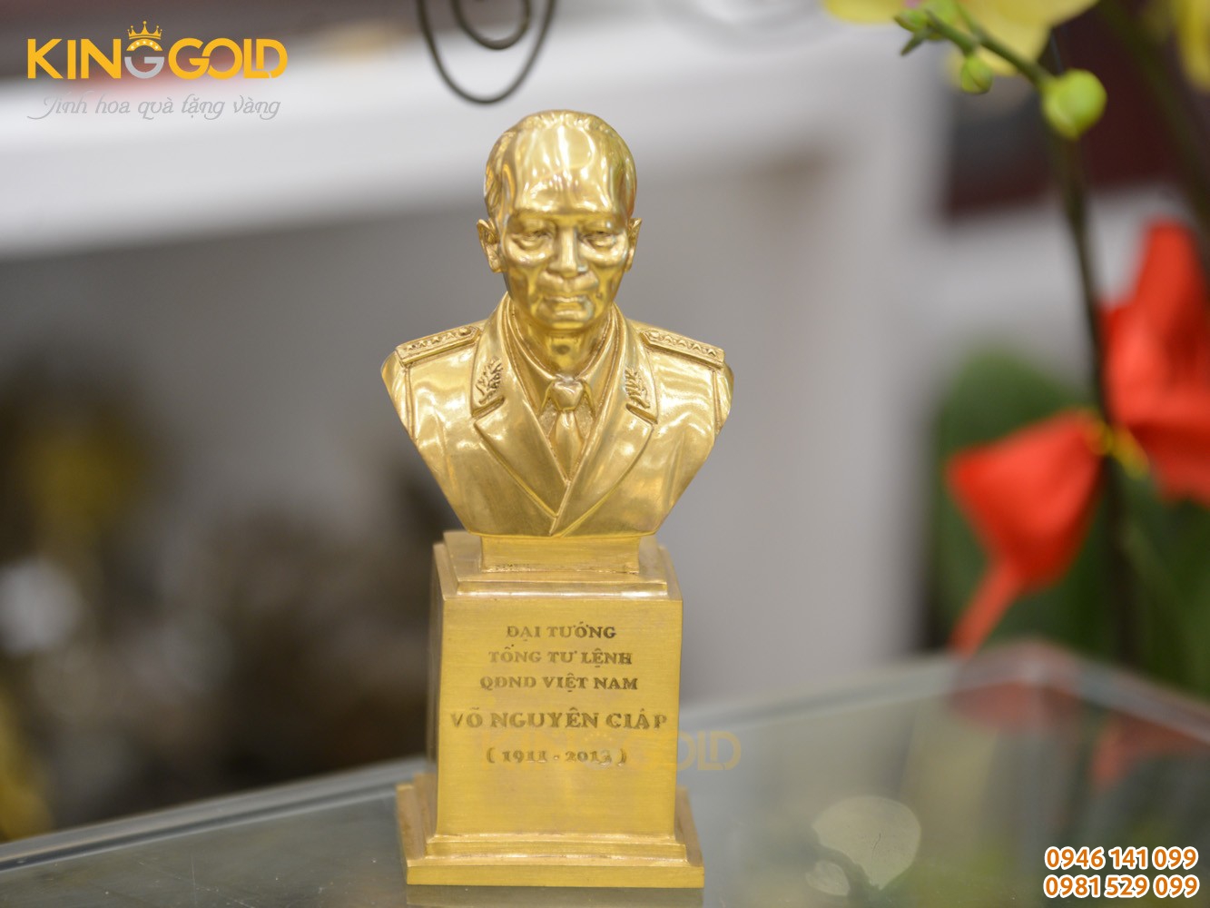 Đúc tượng đại tướng Võ Nguyên Giáp mạ vàng 24k cỡ nhỏ