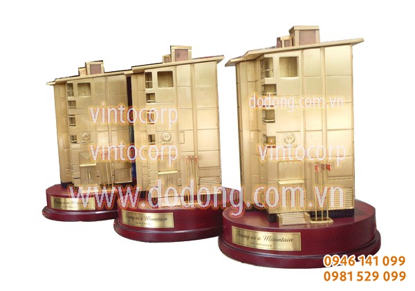 Đúc đồng mô hình tòa nhà lưu niệm