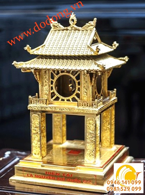 Tượng khuê văn các, cột cờ để bàn mạ vàng