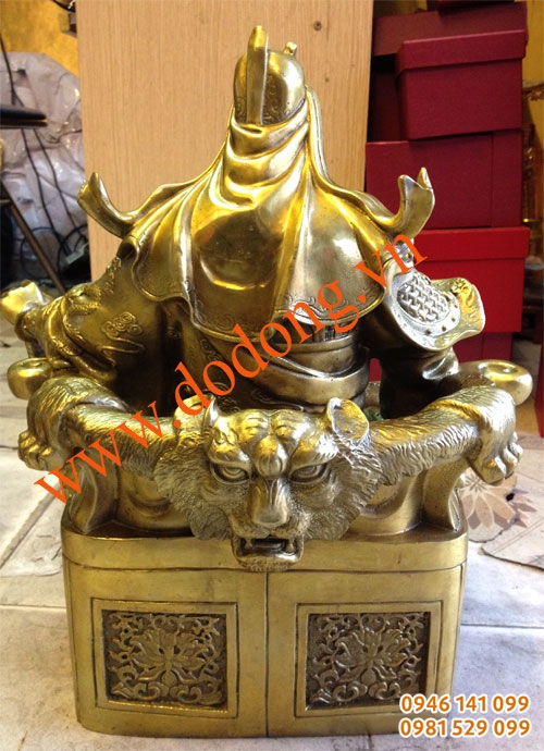 Tượng đồng phong thủy phòng khách