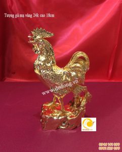 Gà đứng cành tre 18cm đồng mạ vàng để bàn