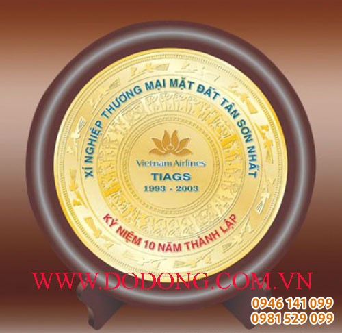 Đĩa đồng ăn mòn lưu niệm theo yêu cầu